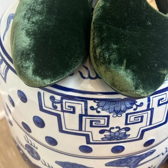 Birdies Starling Green Velvet Flats Size 8 Excellent Condition - Picture 4 of 7